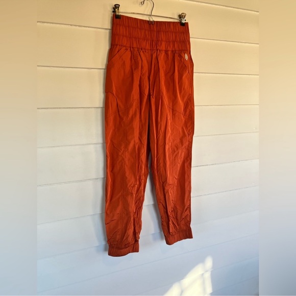 Free People Movement The Way Home Joggers NWOT - Picture 3 of 7